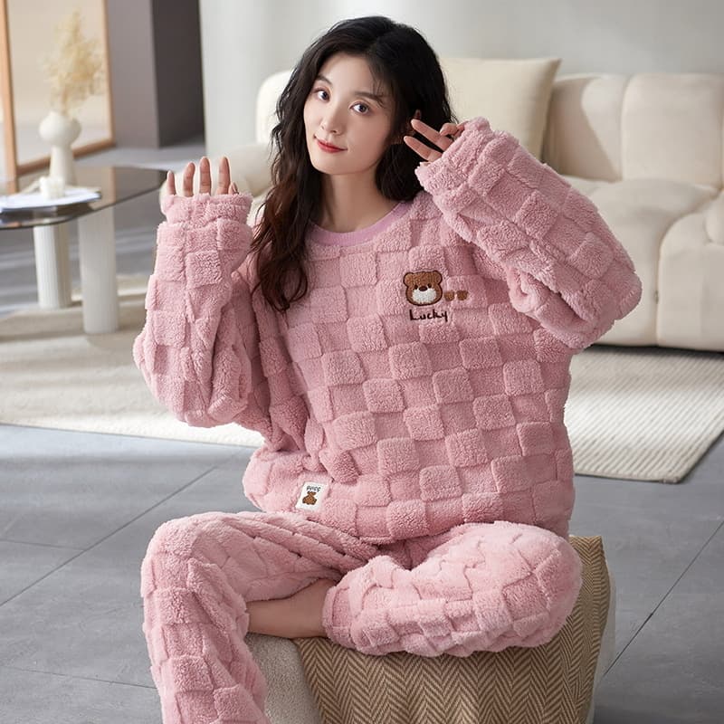 2024 New Women's Pajamas Autumn Winter Warm Thick Flannel Cartoon Coral Fleece Loungewear Loose Fit Homewear