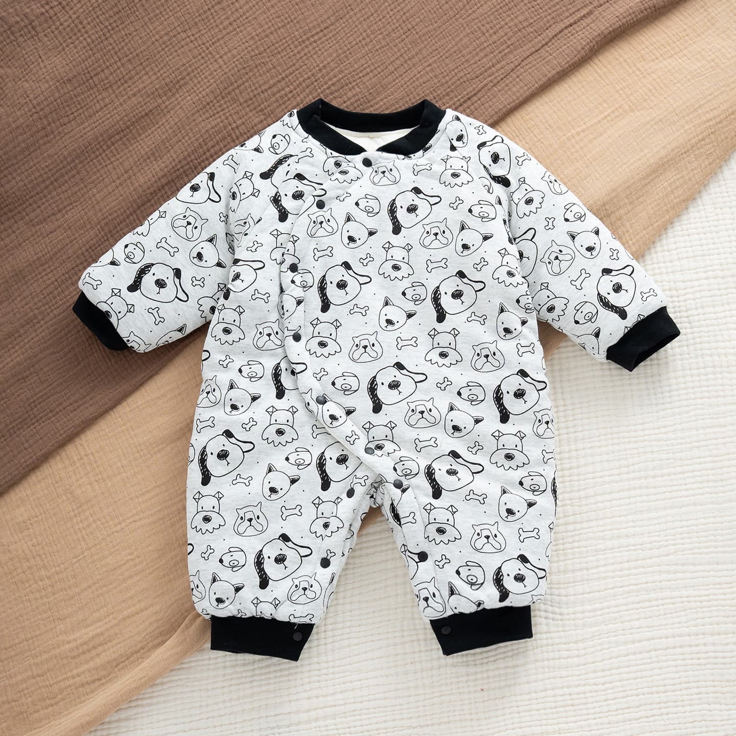 Newborn Baby Autumn and Winter Jumpsuit Outerwear, Class A Pure Cotton Clothing, Thickened Warm Padded Jacket for Newborns