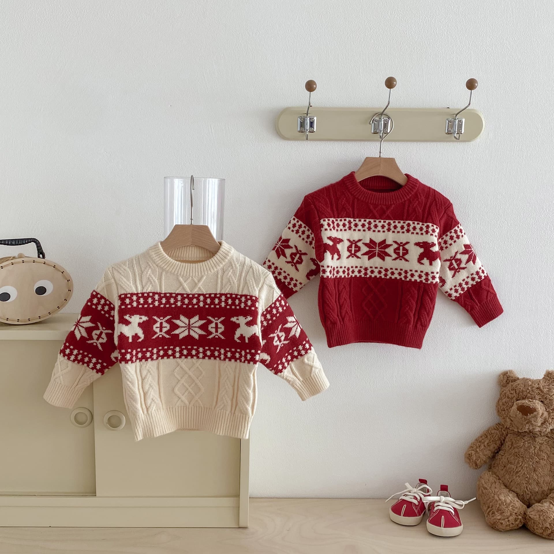 Children's Sweater 2025 Winter New Korean Style Snowflake Knit Top Kids Warm Pullover Sweater