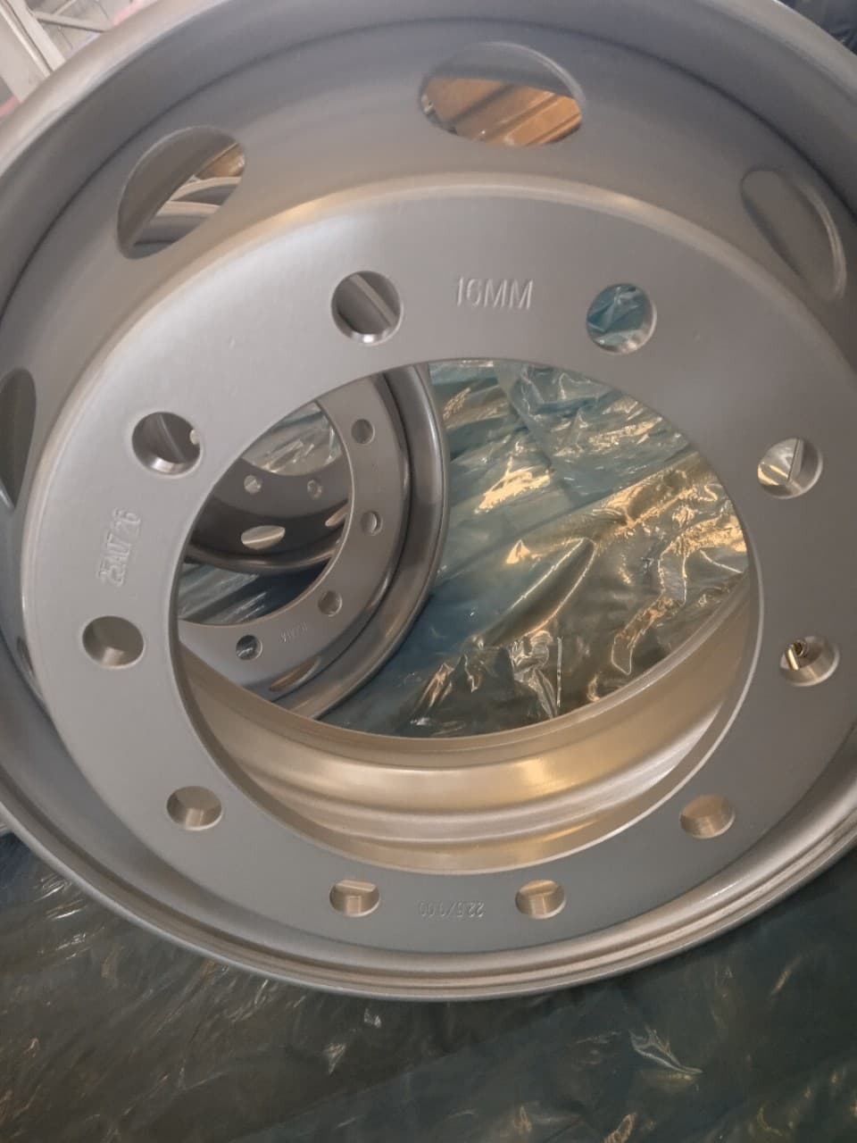 6.75-17.5 steel rim, 6.75-19.5, 6.75-22.5 and other steel rim models