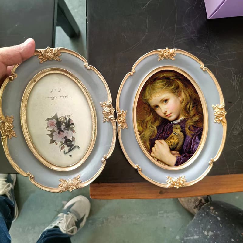 European Oil Painting Frame Oval Retro Resin Photo Frame Ornament Creative Picture Frame Photo Frame Home Accessories Ornament Table