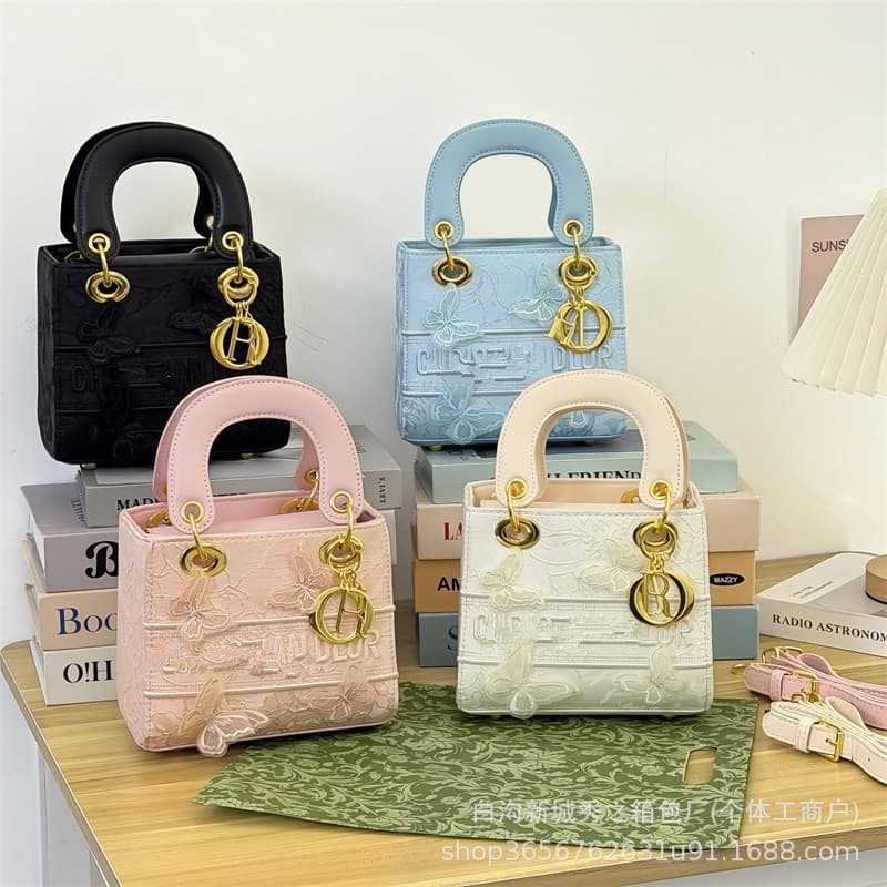 Butterfly Embroidery Women's Bag, New Chinese Style Heavy Craft Crossbody Handle Bag, Luxury Fashion Small Square Bag Handbags