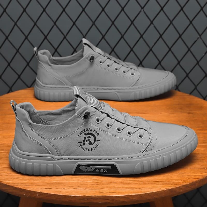 Men's summer breathable thin style deodorant old Beijing cloth shoes casual sneakers ice silk canvas driving shoes