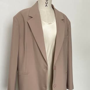 2026 New Early Spring Loose Shoulder-Expanding Short Blazer, Nude Pink Gentle Oversized Blazer Finish