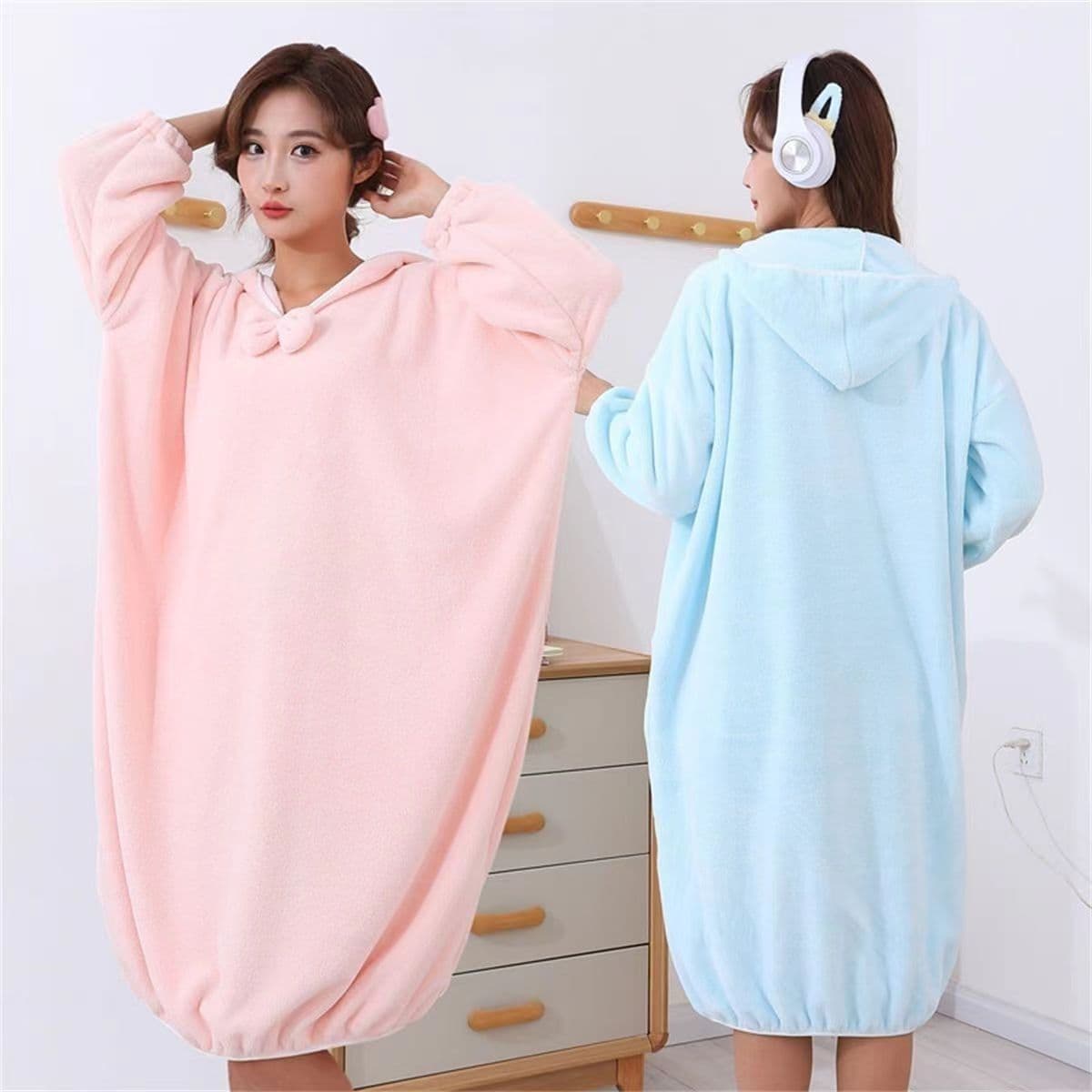 Coral fleece bathrobe for women, adult, bathrobes, quick-drying, home wear, pink, one size fits all, blue, gray.