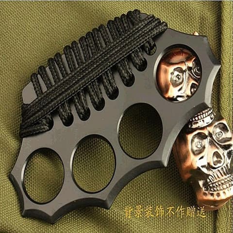 Defense Iron Fist Taekwondo Boxing Martial Arts Knuckle Duster Steel Boxing Gloves Combat Iron Buckle