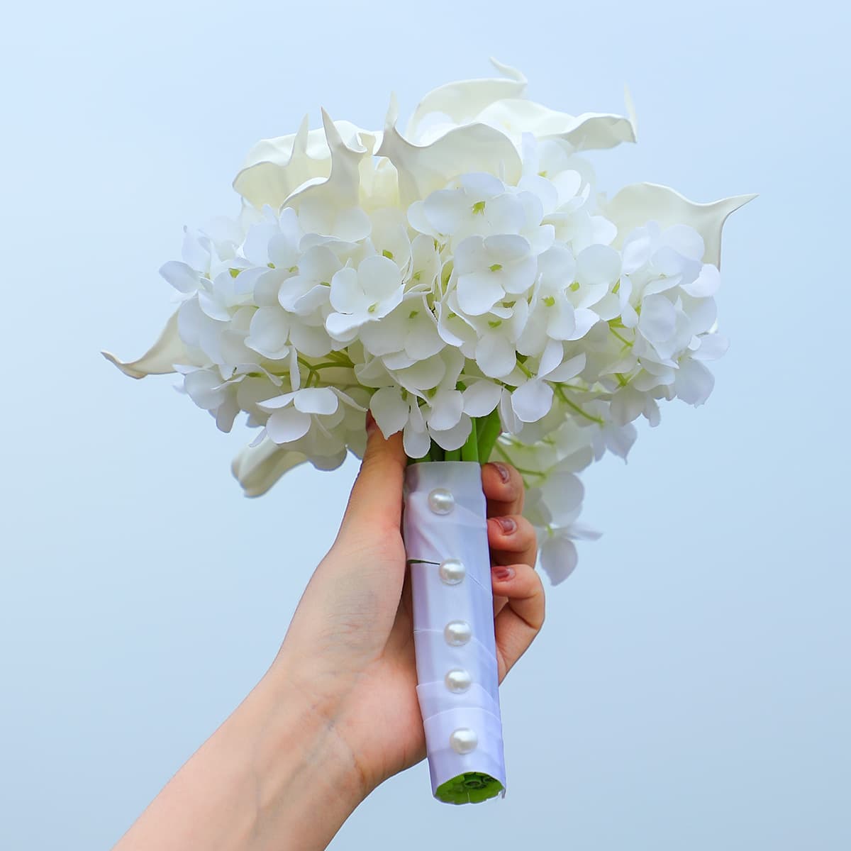 New European-style Wedding Bouquet, Niche Premium Look Artificial Flowers, White Hydrangea and Calla Lily Bridal Bouquet