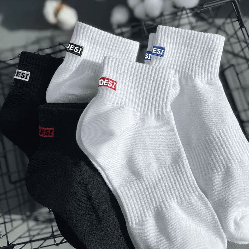 Men's Mid-Calf Socks Spring Summer Thin Antibacterial Cotton Sports Socks Boys Black White Socks Deodorant Boat Socks Trend