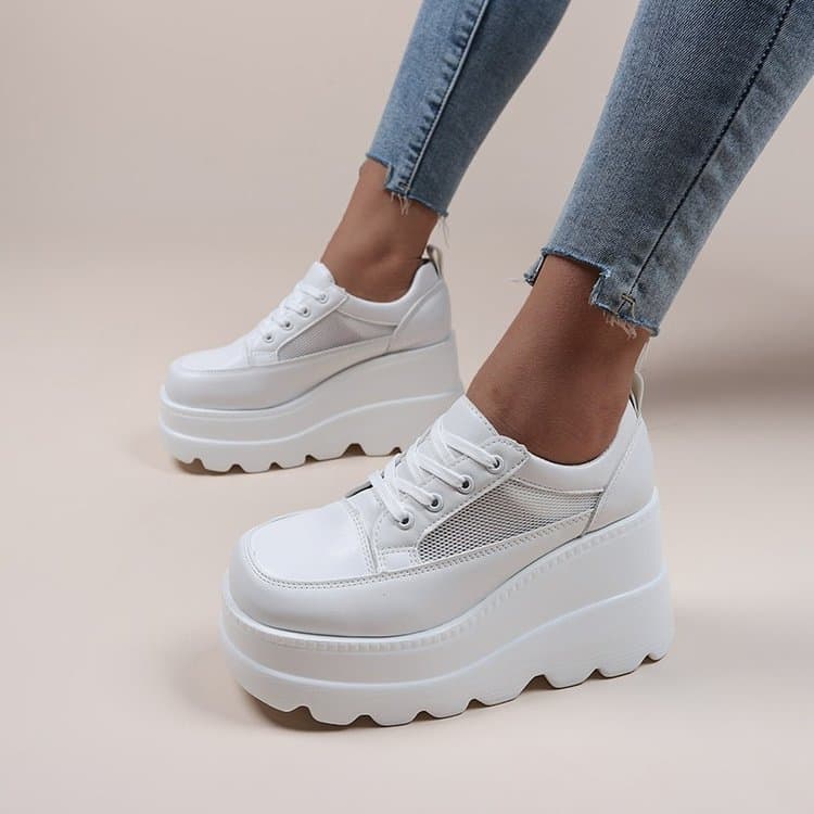 Spring/Autumn Women's Height-Increasing White Sneakers, Student Korean Style Thick Sole Cushion Shoes