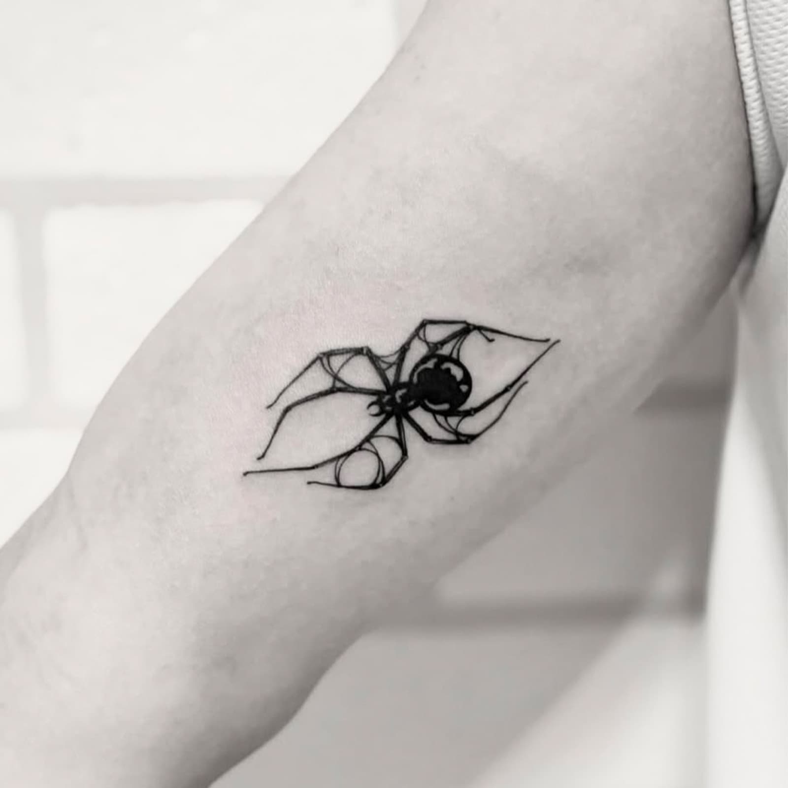 Cross-border Hot-selling Premium Y2K Dark Style Personality Bold Spider Men's and Hot Girl Arm Tattoo Stickers