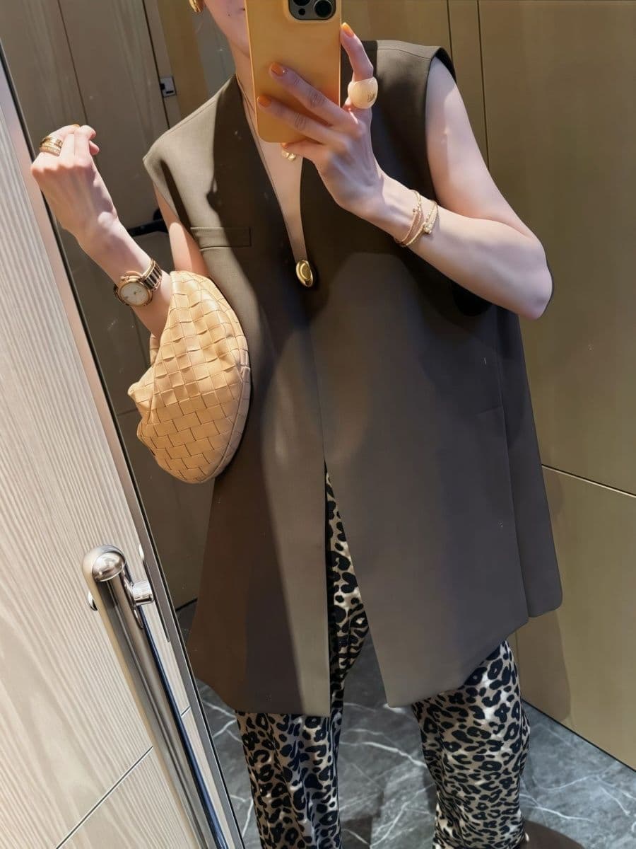Shanlida Dior-style V-neck stylish jacket for women, 2026 autumn new arrival, plus size, fashionable and versatile