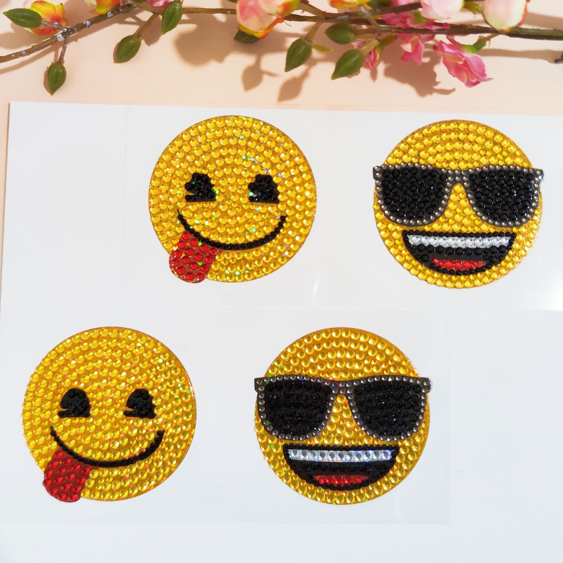 Children's diamond painting stickers acrylic mobile phone cartoon animation stickers diy three-dimensional decoration rhinestone girl gem stickers