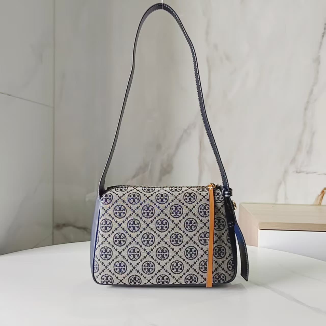 2025 New Tb Monogram Presbyopic Armpit Bag Single Shoulder Crossbody Handheld Mahjong Women's Bag