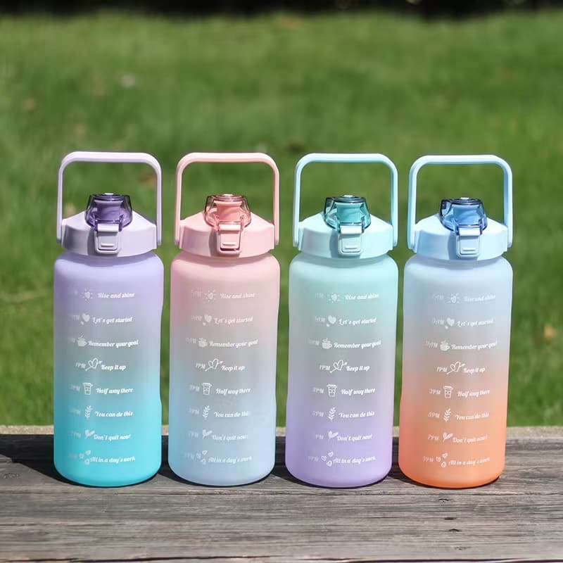 Southeast Asia 2000ml Large Capacity Summer Fitness Straw Cup Oversized Water Bottle Portable Heat-Resistant Plastic Cup Shockproof