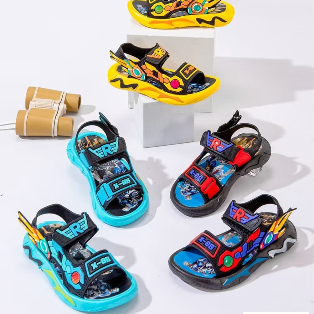 Summer Boys' Cartoon Sandals Indoor and Outdoor Breathable Comfortable Hook and Loop Strap Sandals Student Beach Sandals