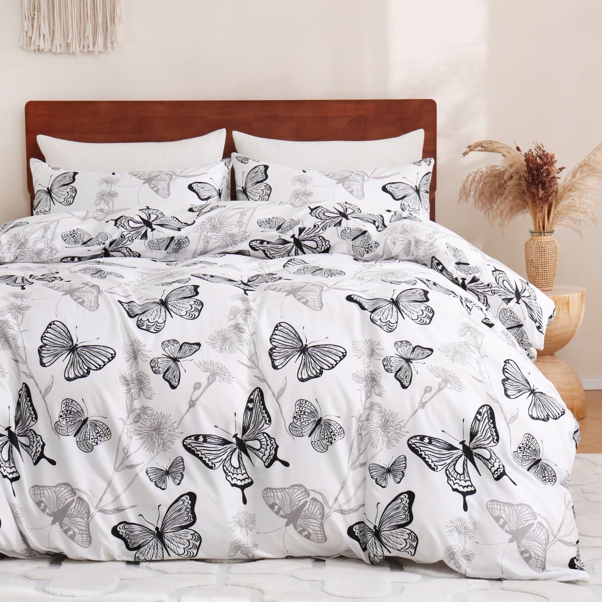 Cross-border Amazon Black and White Butterfly Double-Sided Printed Duvet Cover Bedding Three-Piece Set Wholesale from Manufacturer