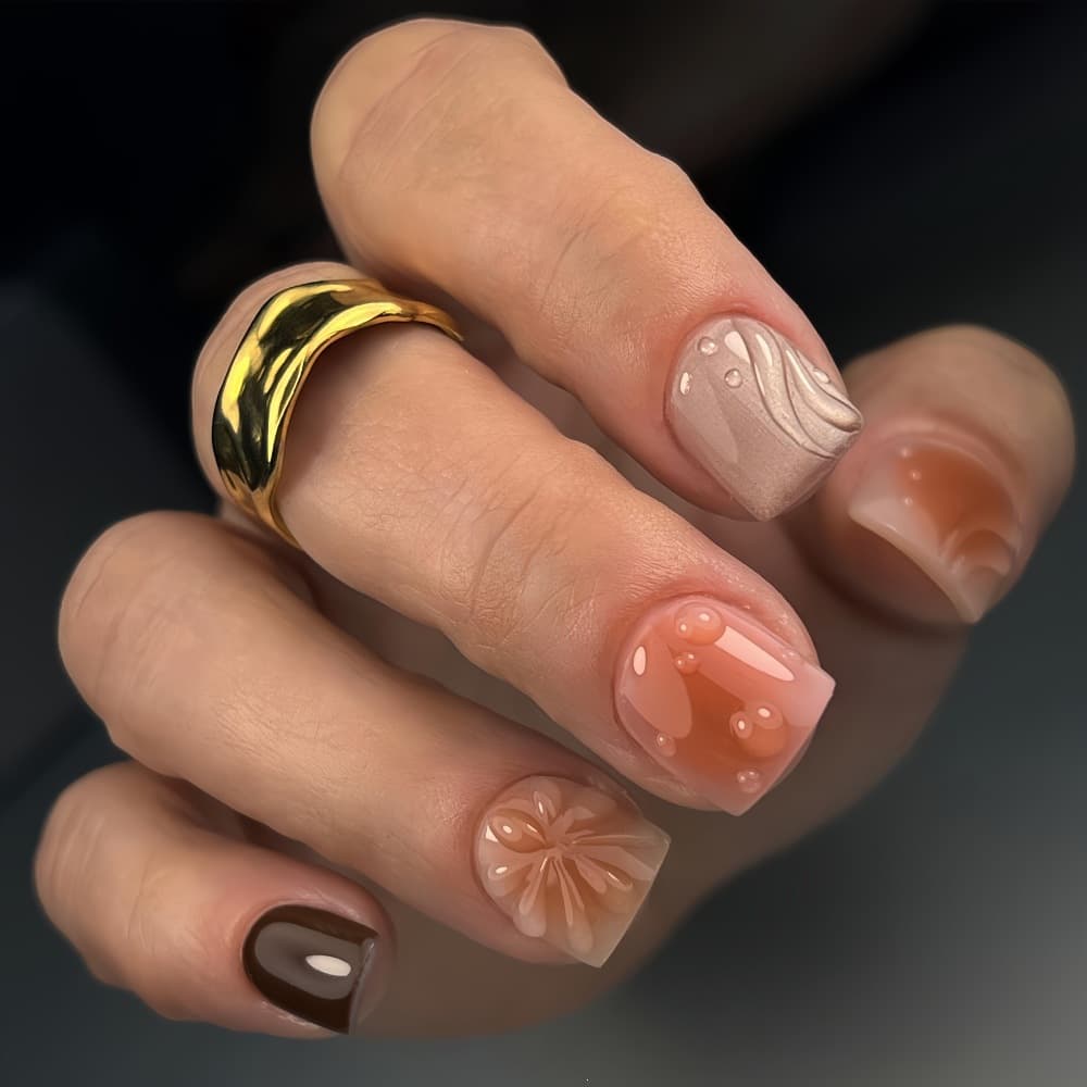 Nude Coffee Gradient Fluid Drops & Flowers Short Square Nails, Autumn/Winter Earth Tone Gentle Embroidery Press-on Nail Tips