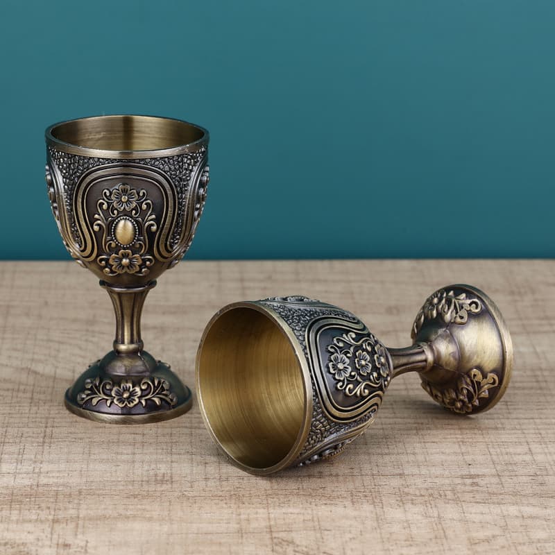 European-style metal white wine glass, home creative retro spirit glass, goblet, home toasting glass ornaments