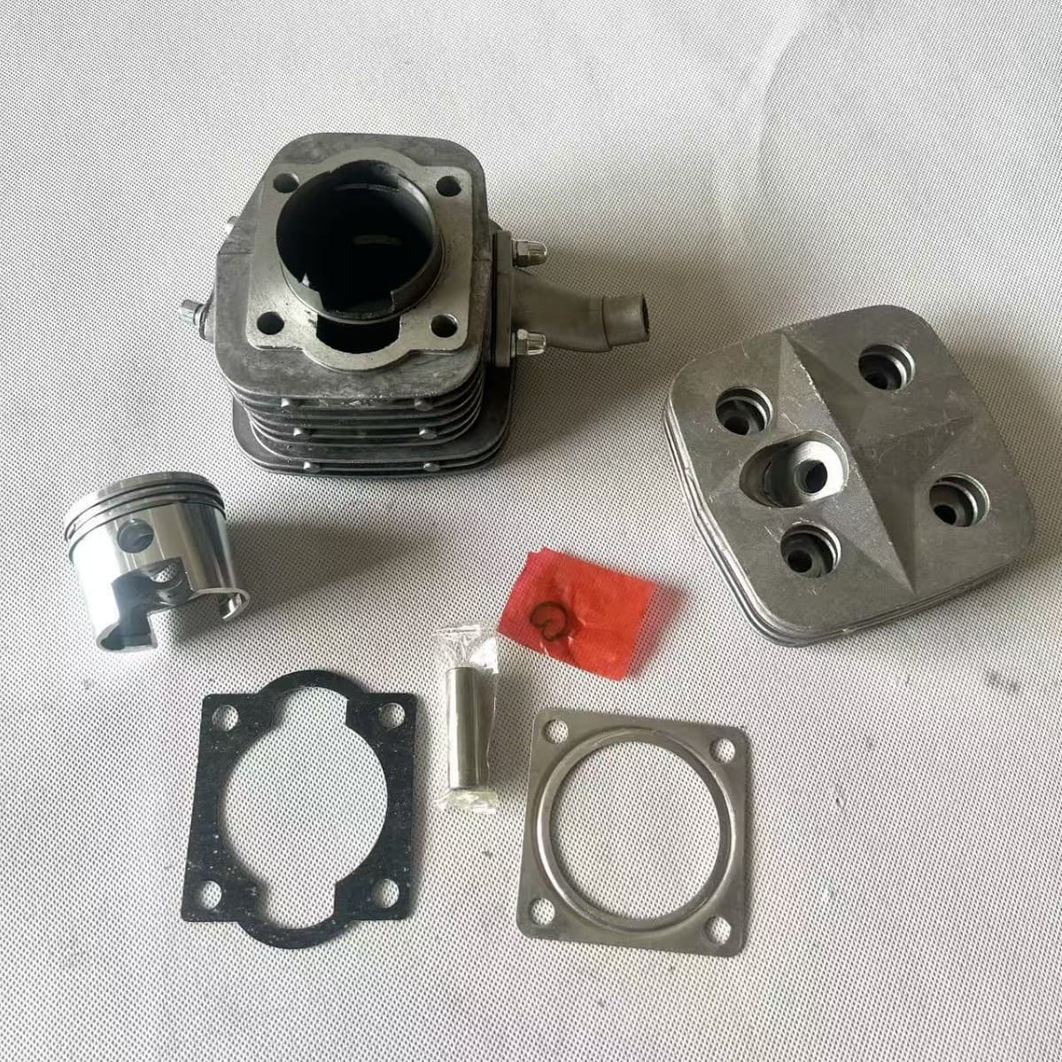 110 Cylinder Assembly with Cylinder Head