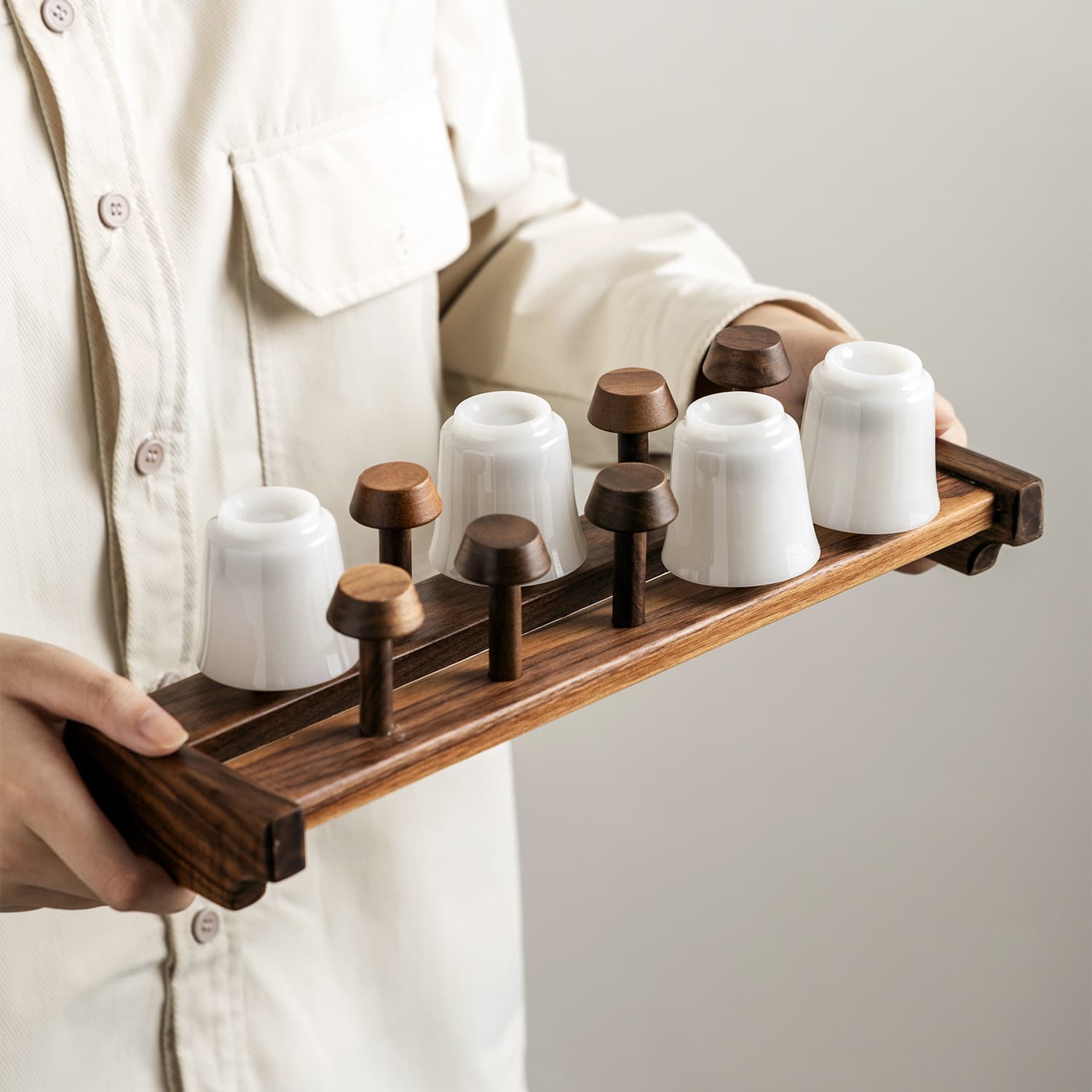 Solid Walnut Wood Cup Holder, Chinese Simple Home Tea Cup Drying Rack, Water Drainage Storage Accessory, Tea Set Accessories