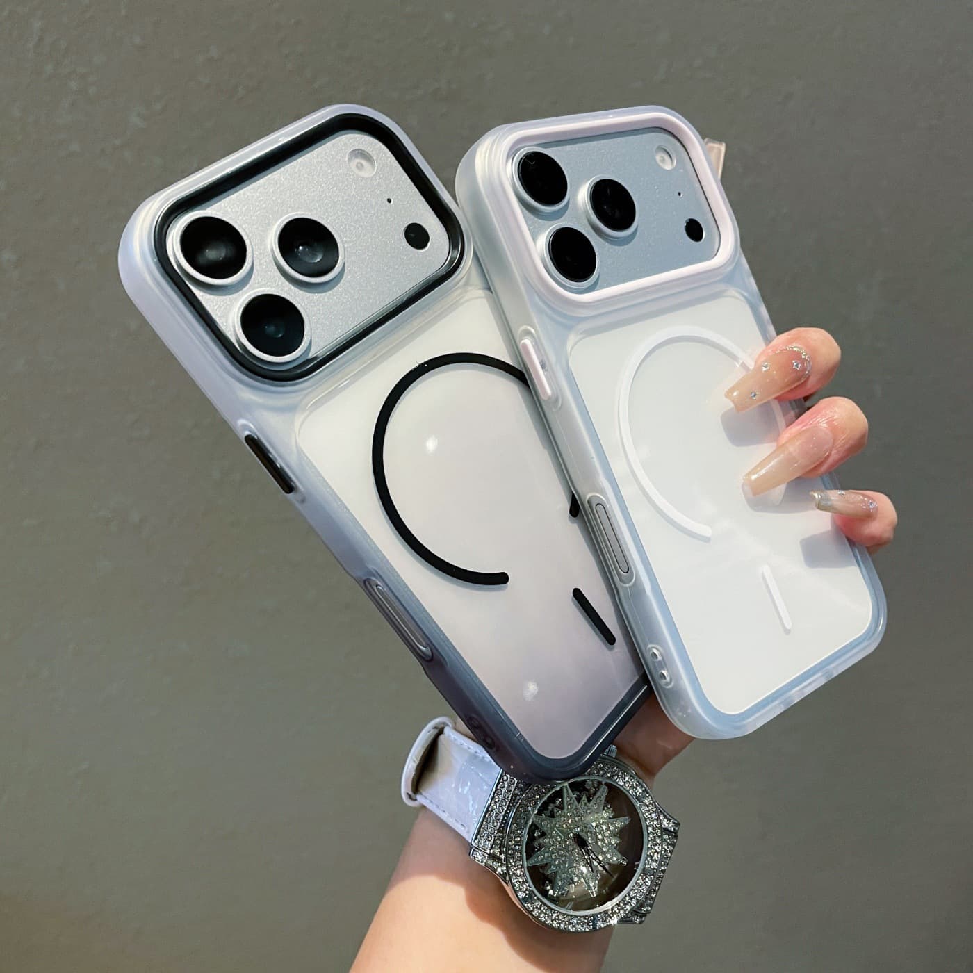 Compatible with Apple 18 Pro MAX Phone Case Transparent Magnetic Gradient Ultra-Thin iPhone 17 Skin-Feel Frosted Protective Cover