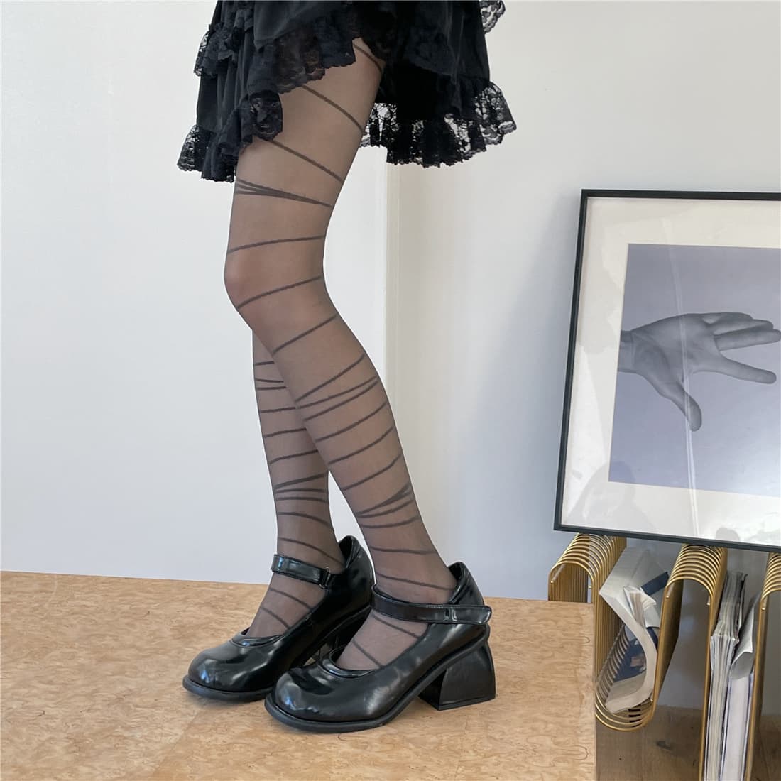 New Irregular Striped Pantyhose Dark Punk Girl Jacquard American Hot Girl Tights Women Stockings