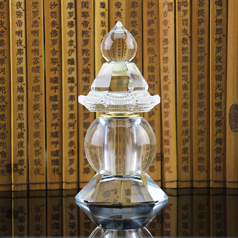 Crystal Reliquary Stupa Buddhist Stupa Gau Vase for Storing and Offering Relics, Ambrosia Pills Ornament