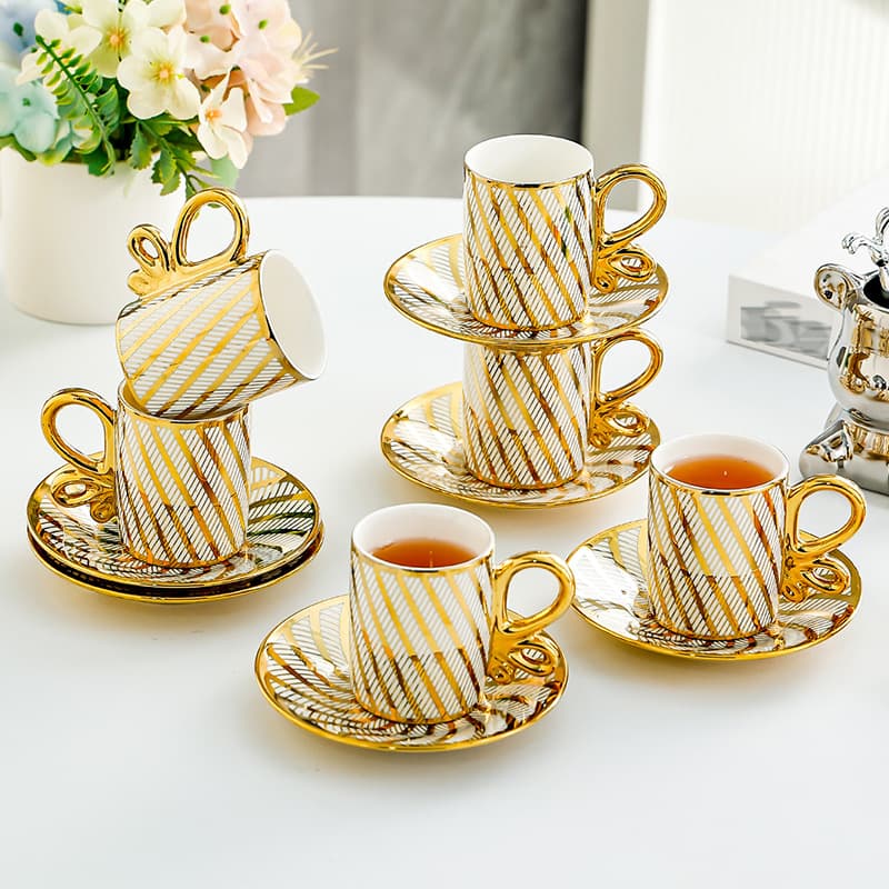 Entry Luxury Ceramic Coffee Cup and Saucer Set European Style Small Luxury Household Afternoon Tea Cup High-End Exquisite Gift Box