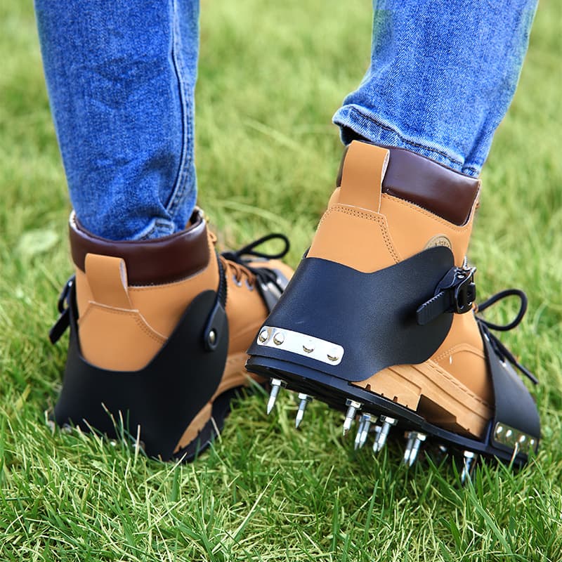 Garden grass spikes, epoxy floor paint spikes, cement self-leveling tools, self-leveling spikes, lawn scarifier shoes