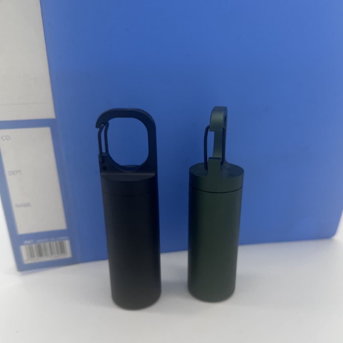 Multifunctional carabiner stainless steel storage cup outdoor waterproof cigarette case mini portable storage tank