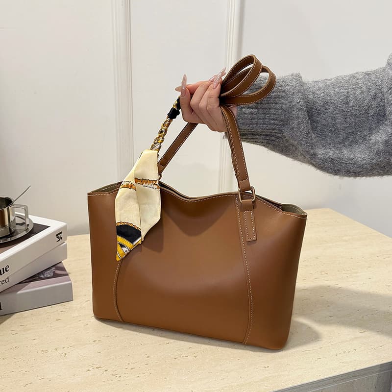 Large-Capacity Silk Scarf Tote Bag for Women 2026 New Style High-End Handbag Shoulder Bag Fashionable Versatile Underarm Bag for Women