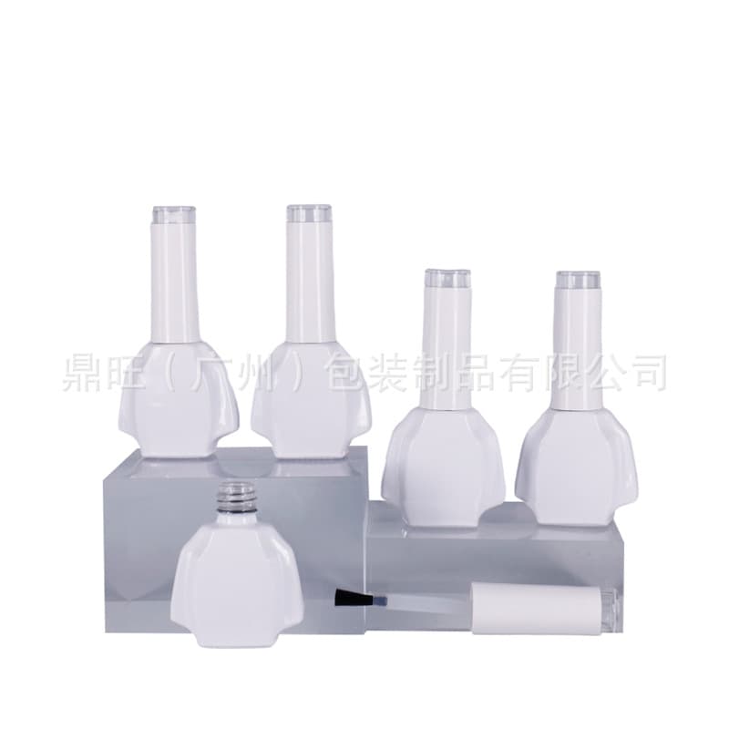 Manufacturer wholesale 10ml empty nail polish bottle, white light-proof nail polish bottle, empty nail polish glass bottle