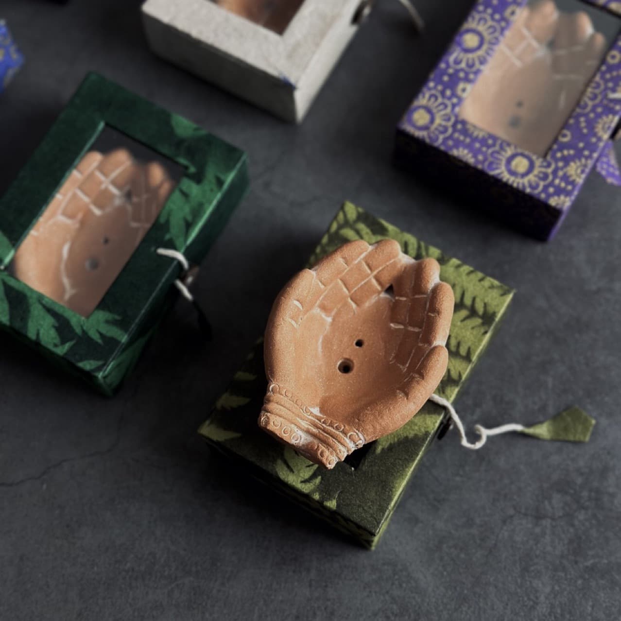 Handmade Buddha Hand Ceramic Incense Holder Incense Stick Base Tibetan Incense Stick Holder Gift Box Set