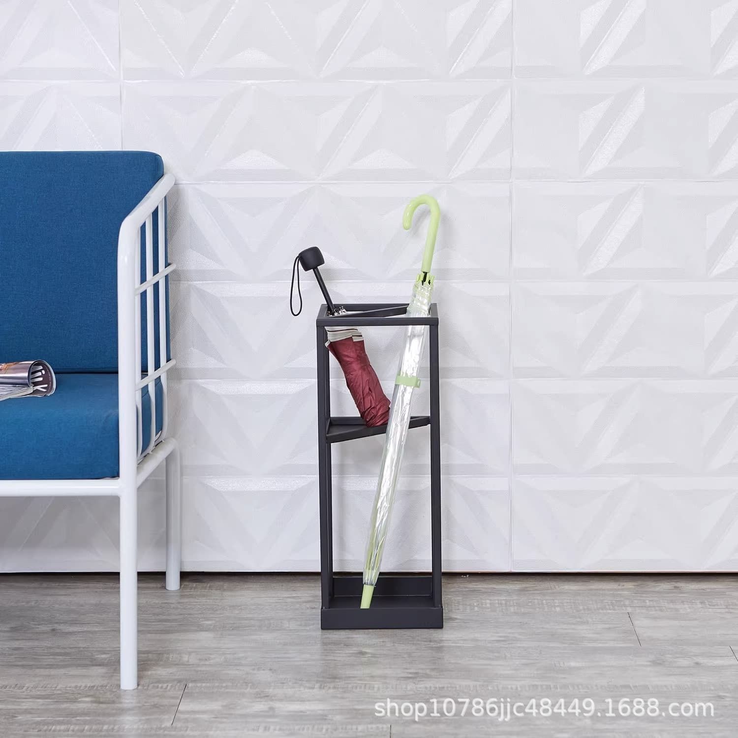 [Manufacturer] wholesale creative metal umbrella bucket, household minimalist square umbrella stand, lobby moisture-proof umbrella storage