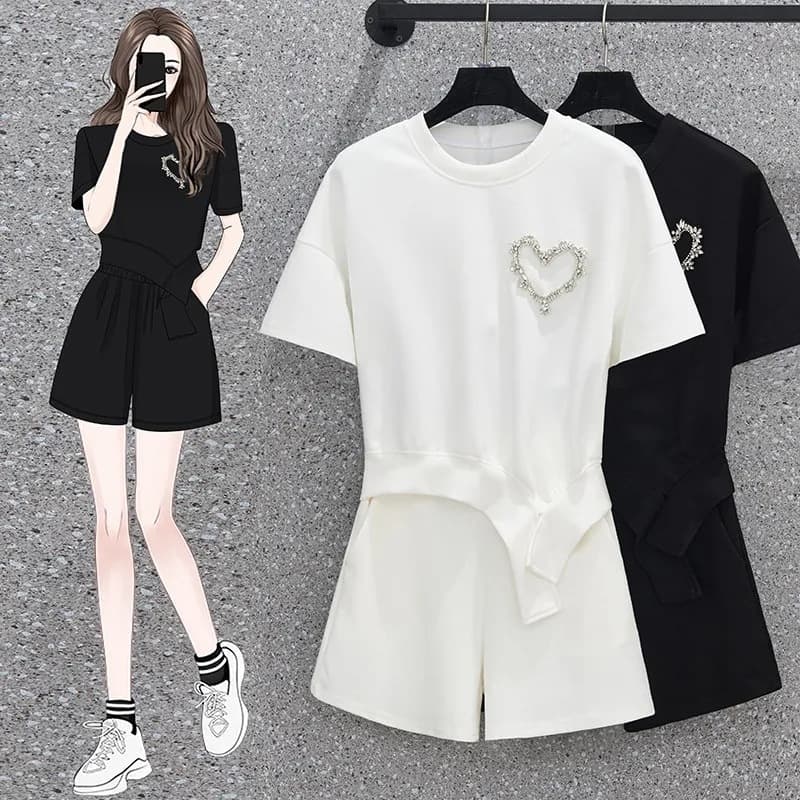 Fashionable Casual Sportswear Set for Women Summer Trendy Age-Defying Short Sleeve Shorts Two-Piece Stylish