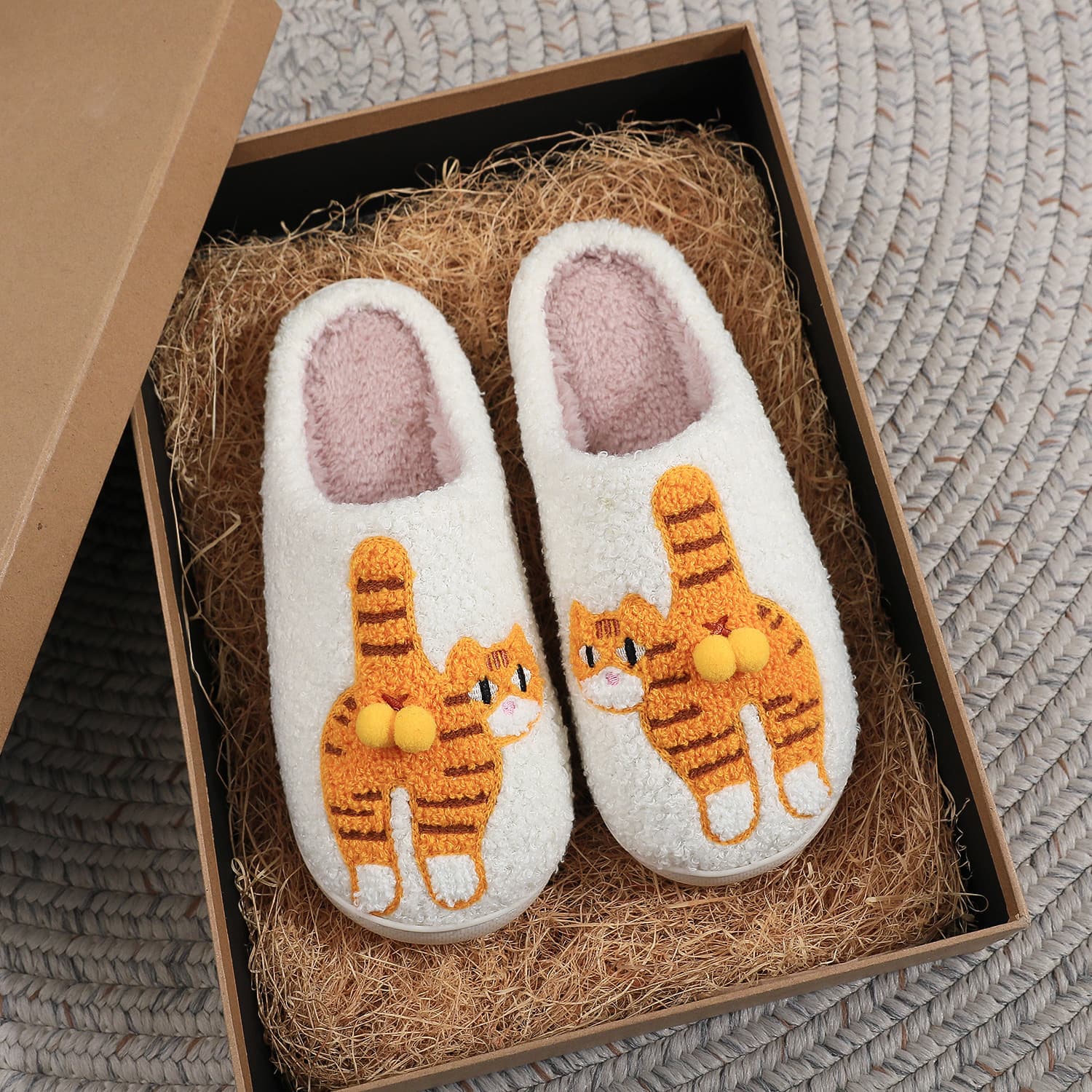 Cross-border funny and interesting orange cat egg cotton slippers for men and women in autumn and winter, comfortable plus velvet and thickened plush slippers, dropshipping