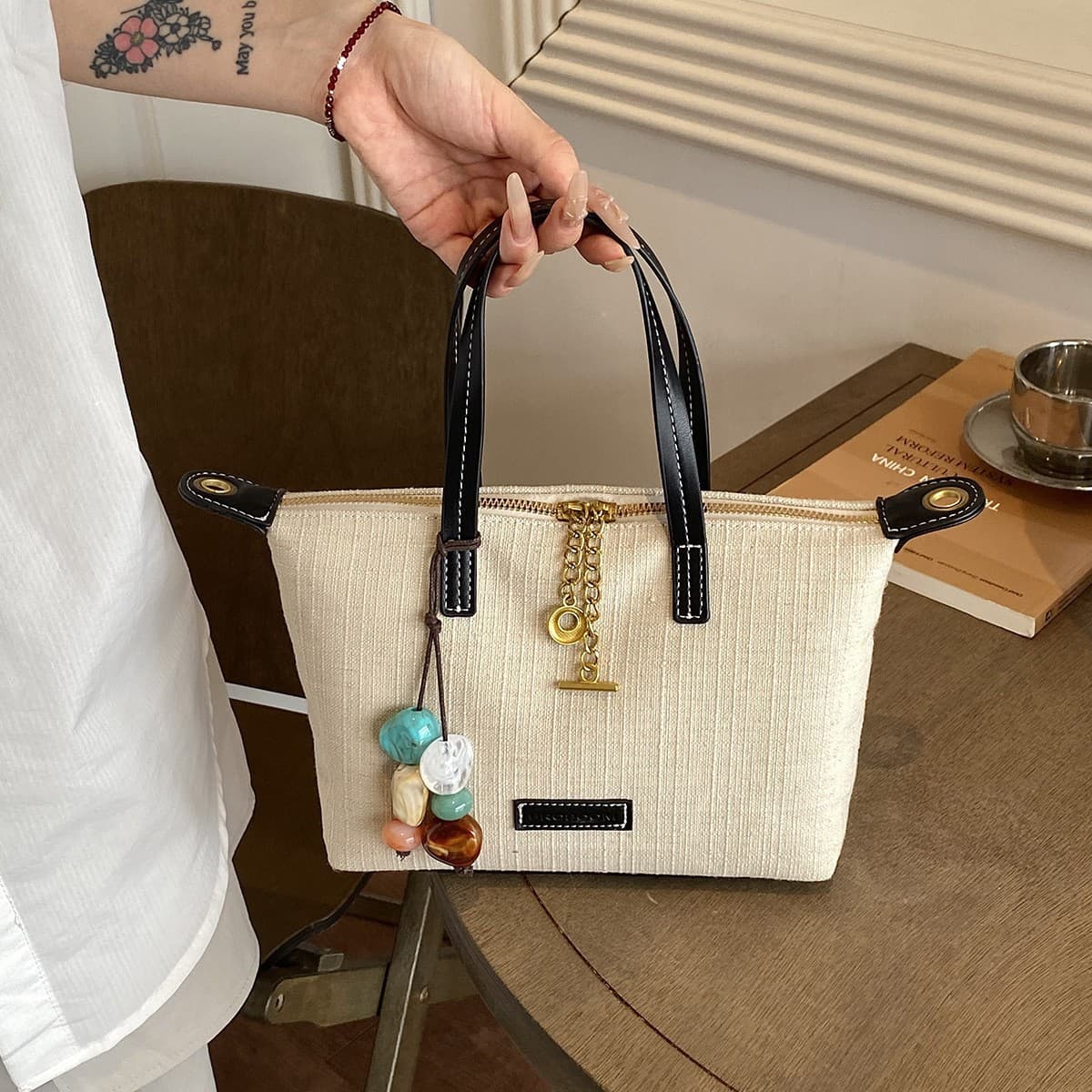 2026 Summer Cross-Border Contrast Color Handbag Women's Shoulder Crossbody Bag Premium Commute Handbag Shoulder Crossbody Bag