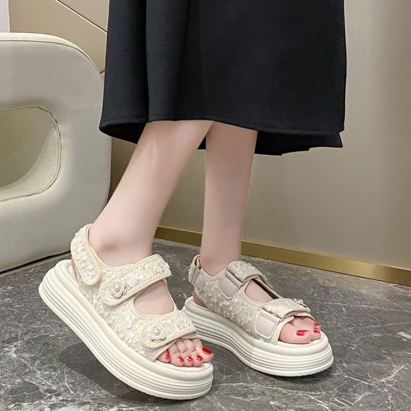 2026 Summer New Chanel-Style Velcro Roman Sandals for Women, Thick-Soled Casual Fashion Beach Shoes