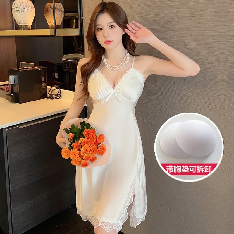 2024 Summer Pure Desire Ice Silk Lace Trimmed Women's Sleepwear with Chest Pad Breathable Comfortable Cooling Short Dress