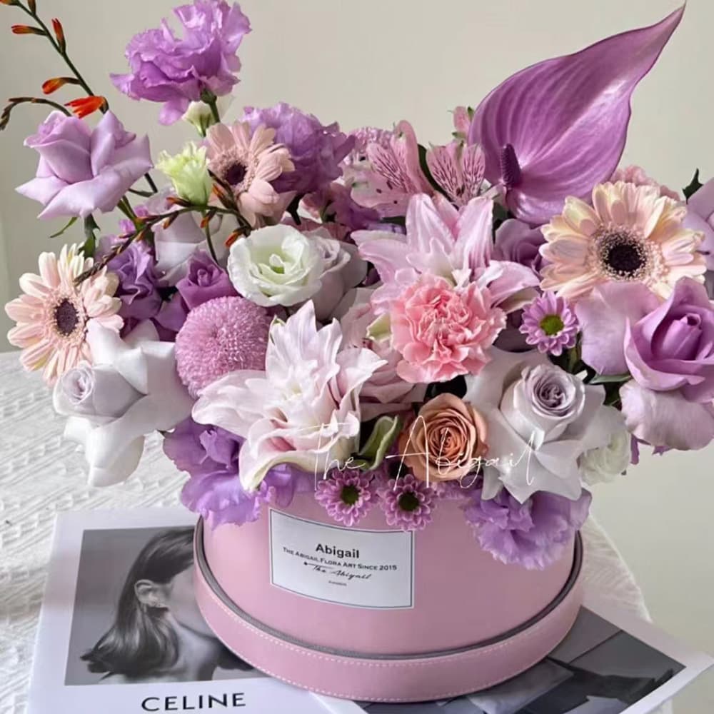 In Stock Round Leather Hug Bucket Home Storage Candy Wedding Favor Gift Flower Gift Tea New Year Goods Packaging Gift Box