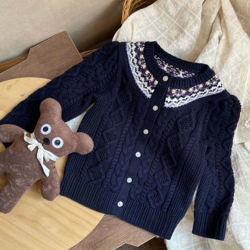 2026 Girls' Wool Blend Winter Retro Cardigan Kids Autumn/Winter Knit Top Baby Sweater