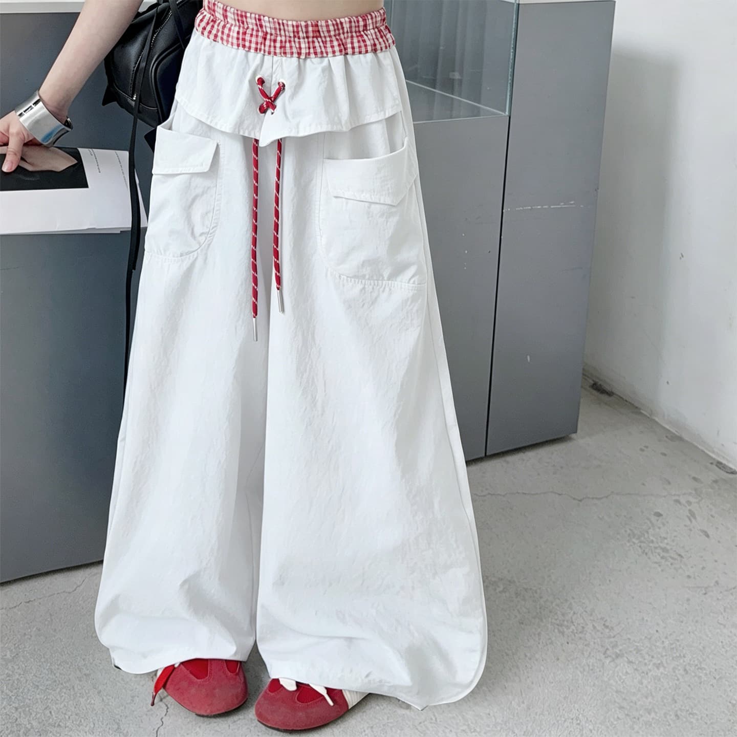Girls' Summer Internet Celebrity Jazz Style Overalls, Cool and Jazzy Street Jazz Wide Leg Pants for Children's Performance Clothing Trousers