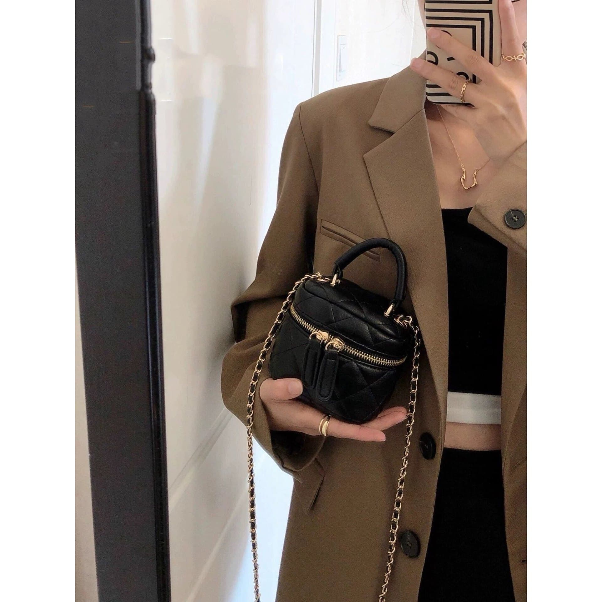 2025 Spring New Bag Handbag Diamond Bag Chain Bag Solid Color Handheld Mini Crossbody Bag Diamond Chain Bag