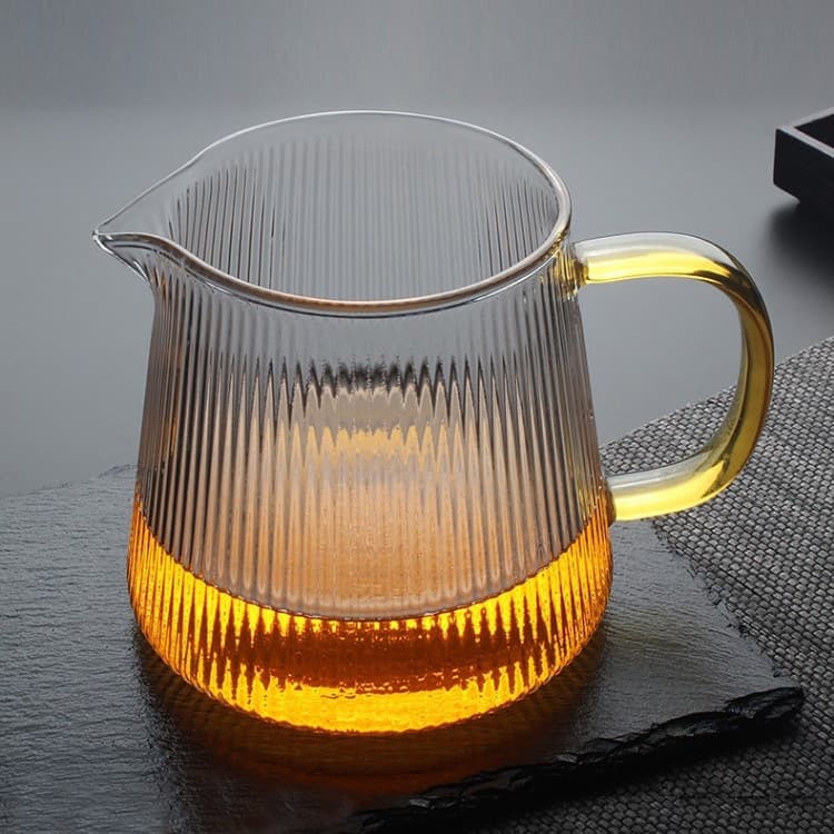 Transparent Glass Vertical Stripe Fairness Cup New Style Tea Divider Thickened Tea Sea Tea Leaf Filter Tea Sea Gongfu Tea Set