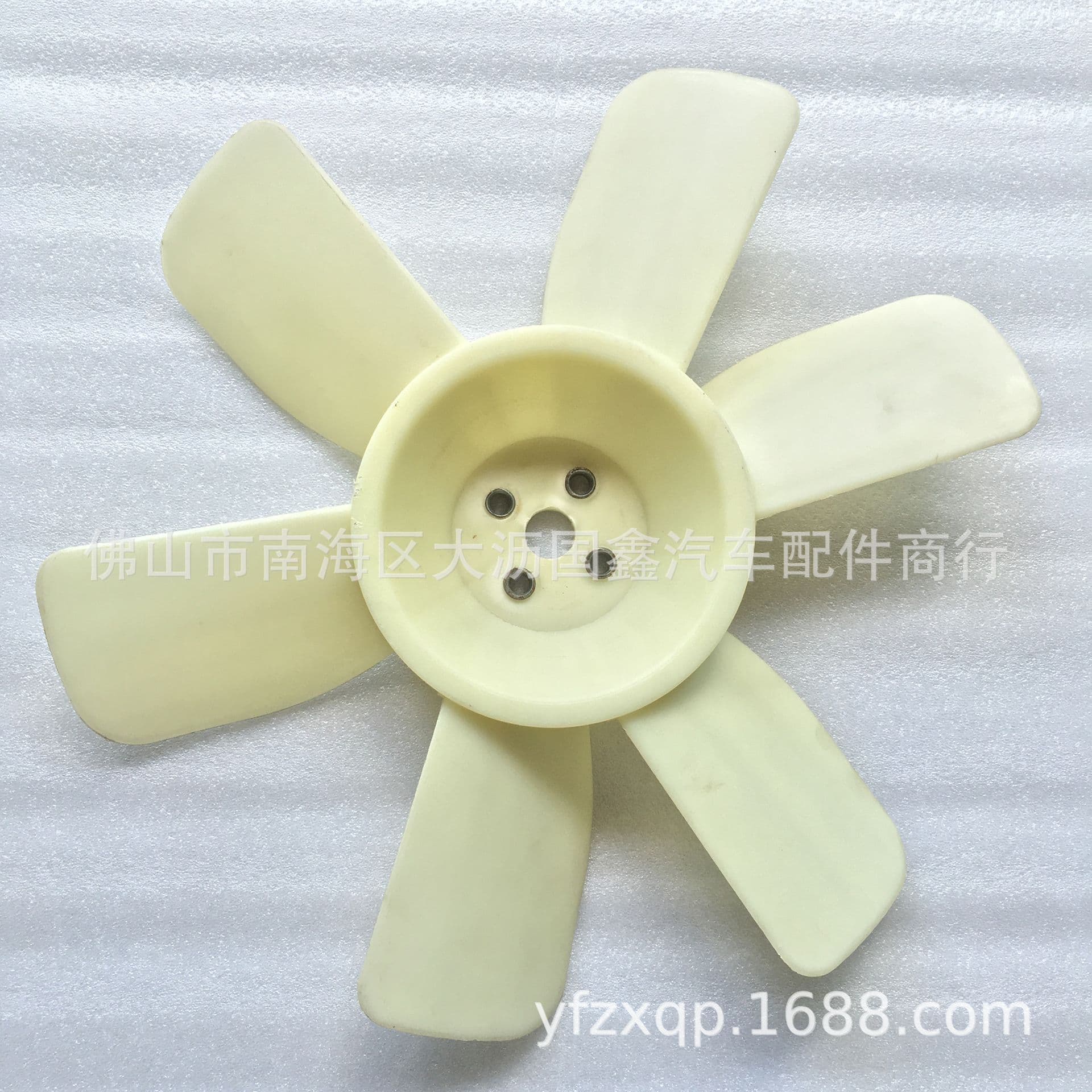 Applicable to MITSUBISHI 6D14 engine fan blade 6D15/6/7 FUSO FUSO automobile accessories MITSUBISHI