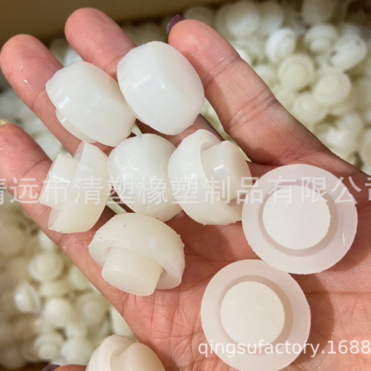 Manufacturer produces silicone parts, silicone miscellaneous parts, silicone strips, silicone sealing round O-shaped round silicone sheets, rubber granules