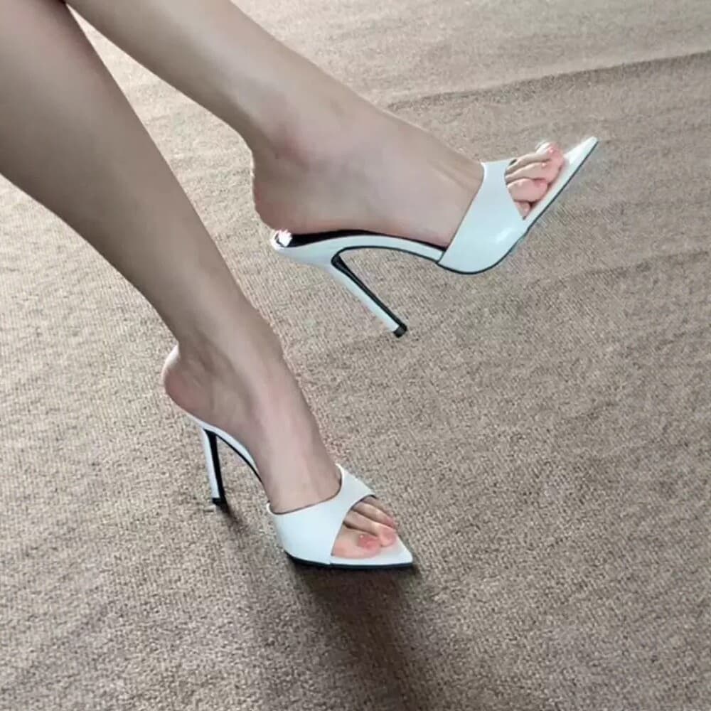 French Pointed Toe Stiletto Heel Women's 2026 White Stone Texture Summer New Patent Leather Dressy Open-Toe Mules