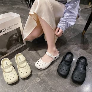Ballet Croc Hole Shoes 2026 New Women's Flat Sandals Fashion Summer Beach Shoes Thick Bottom Casual Nurse Shoes
