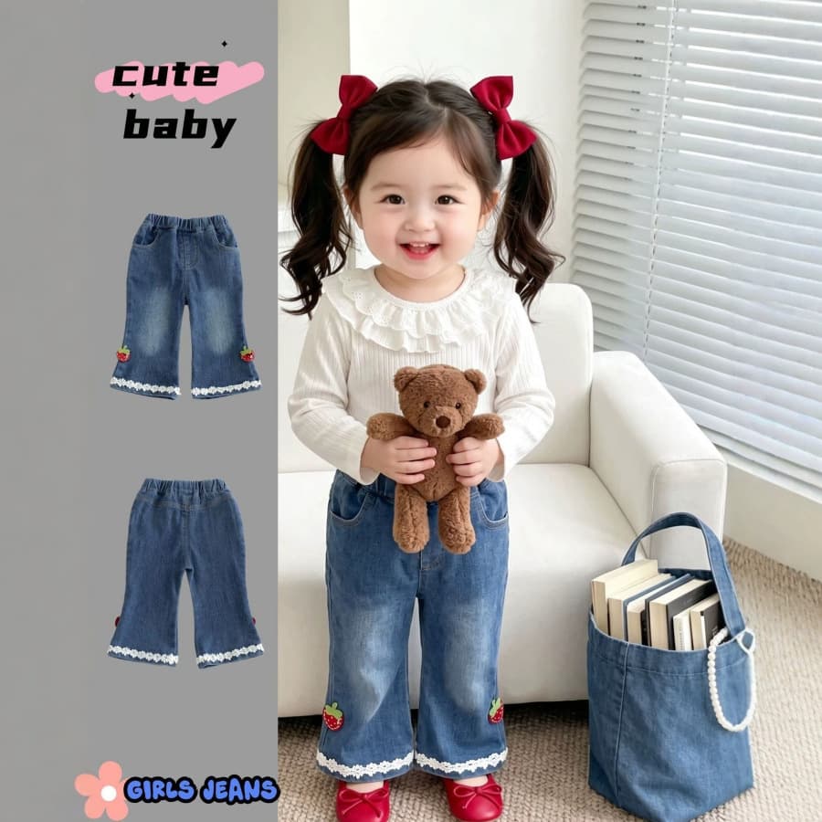 2026 Girls Fall New Jeans Pants Flared Pants Kids Versatile Casual Elastic Pants Strawberry Straight Leg Pants