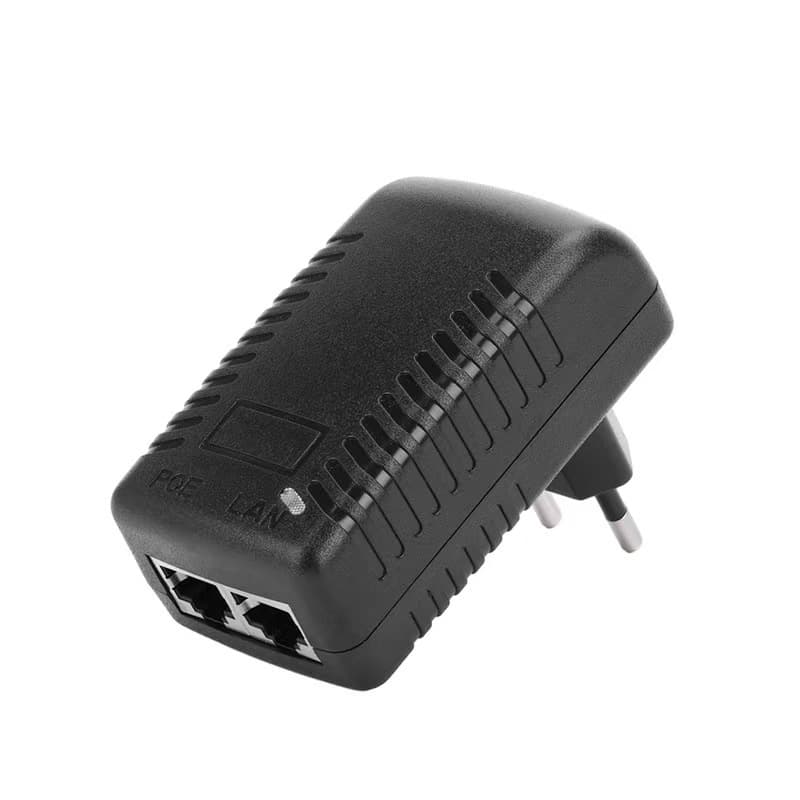 100/1000/2500/10000M 15.4W PoE injector integrated EU socket
